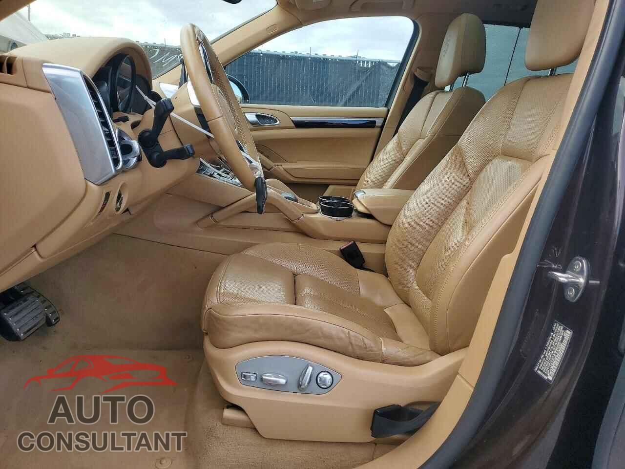 PORSCHE CAYENNE 2017 - WP1AE2A29HLA70932
