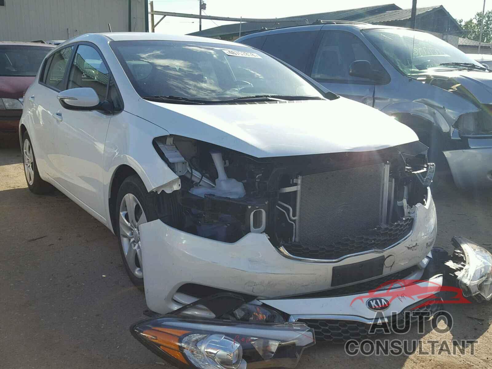 KIA FORTE 2016 - KNAFK5A8XG5591180