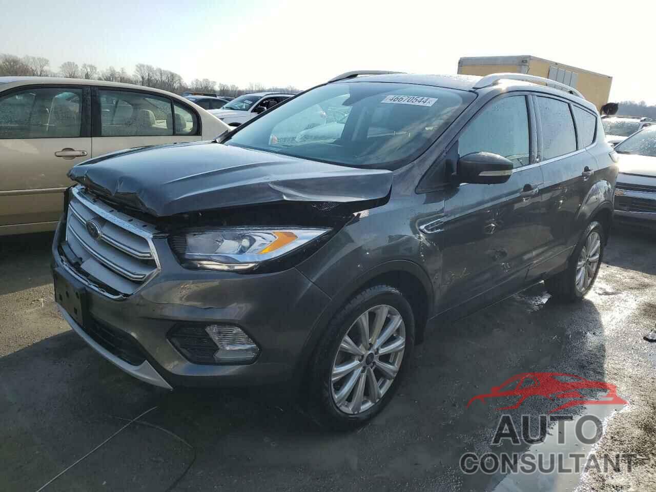 FORD ESCAPE 2017 - 1FMCU0JD5HUE34305