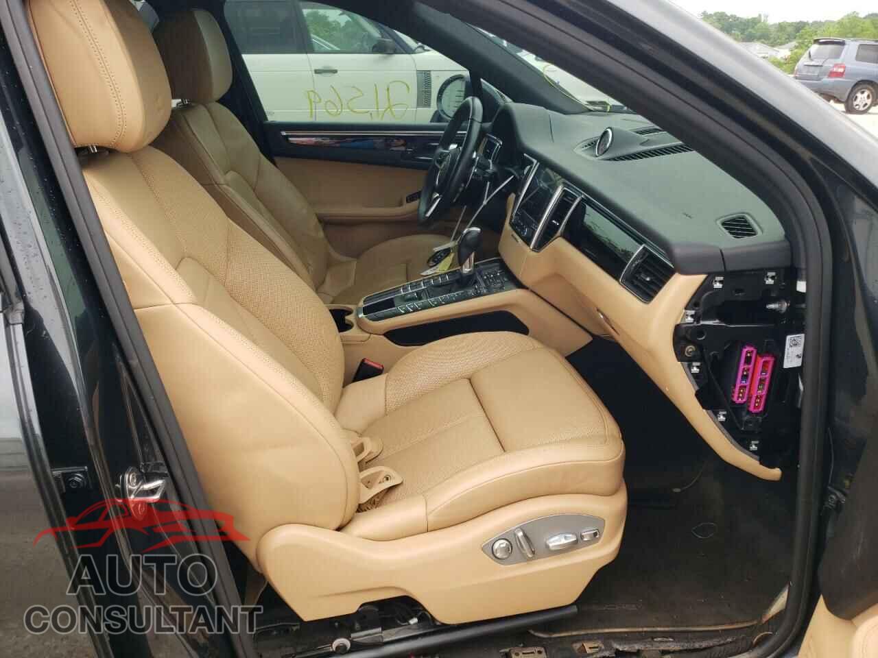 PORSCHE MACAN 2018 - WP1AA2A55JLB12007