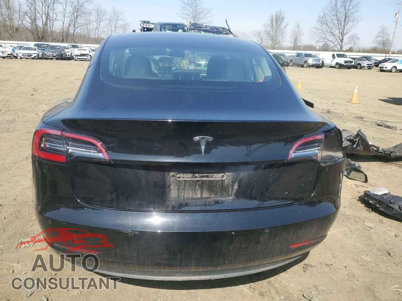 TESLA MODEL 3 2019 - 5YJ3E1EA1KF304741