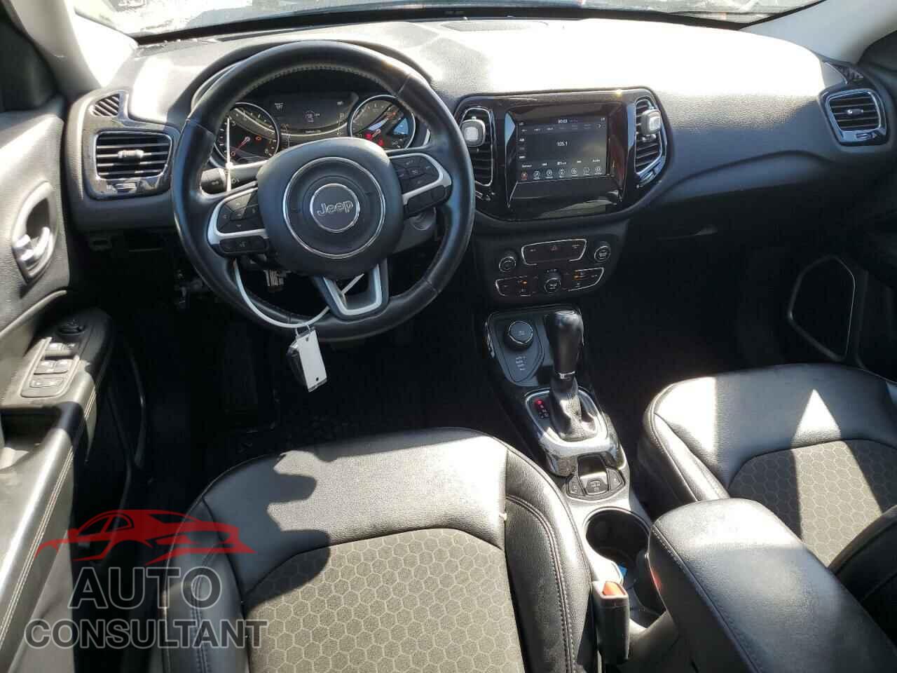 JEEP COMPASS 2020 - 3C4NJDBB8LT168369