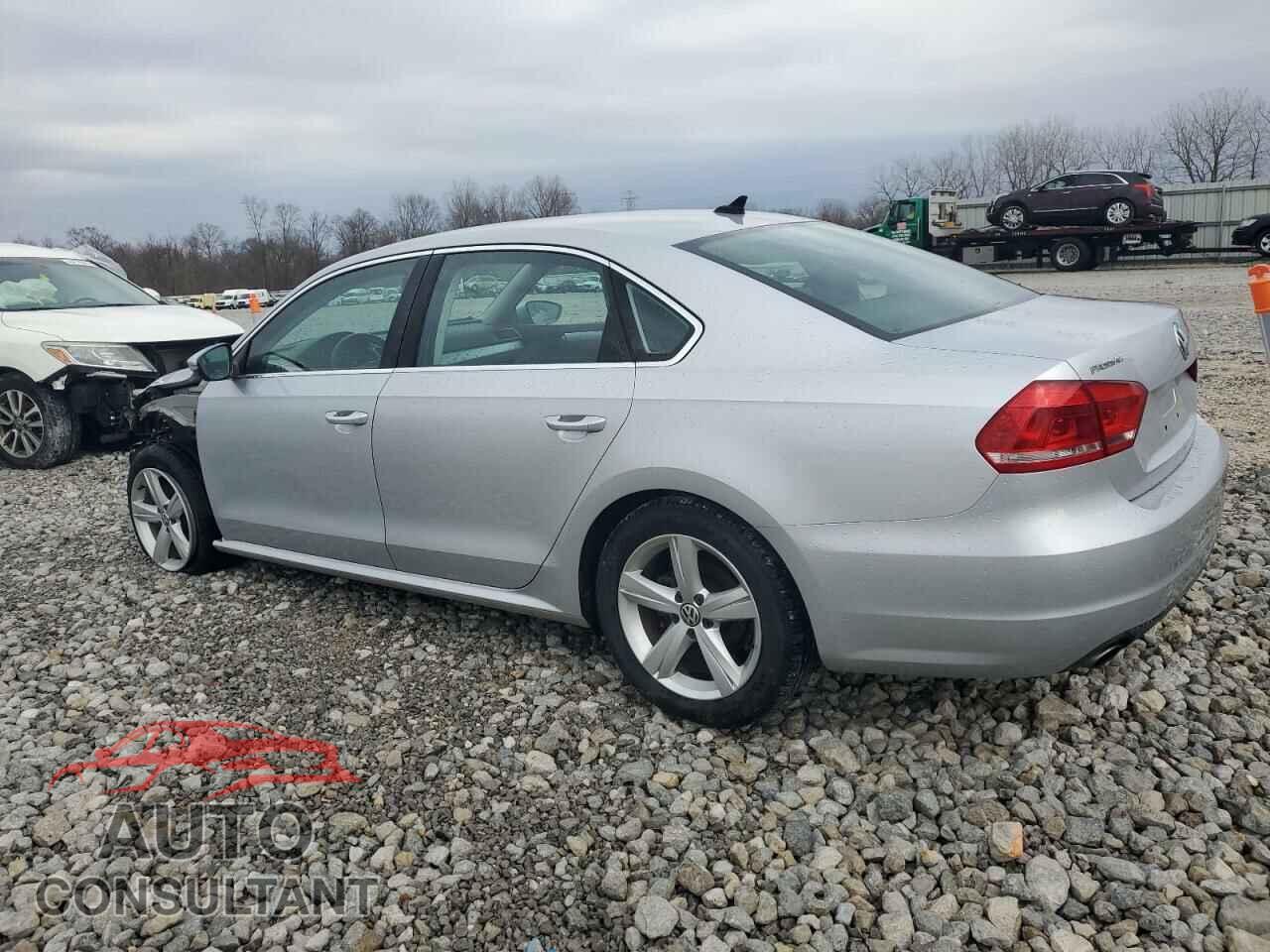 VOLKSWAGEN PASSAT 2012 - 1VWBP7A37CC089751