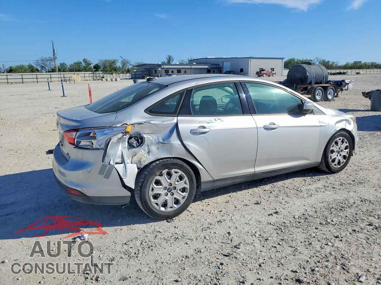 FORD FOCUS 2012 - 1FAHP3F26CL449569