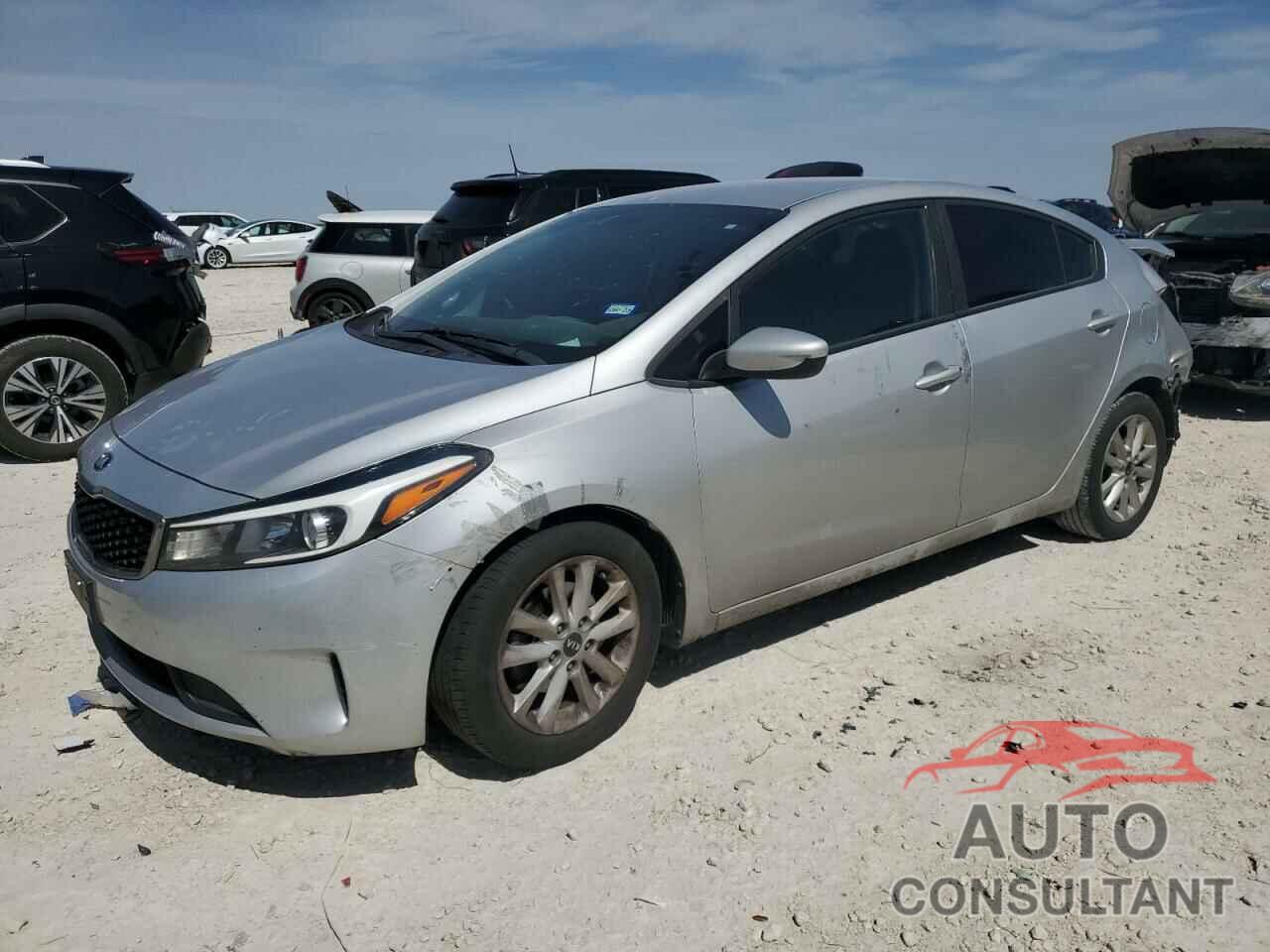 KIA FORTE 2017 - 3KPFL4A76HE117377