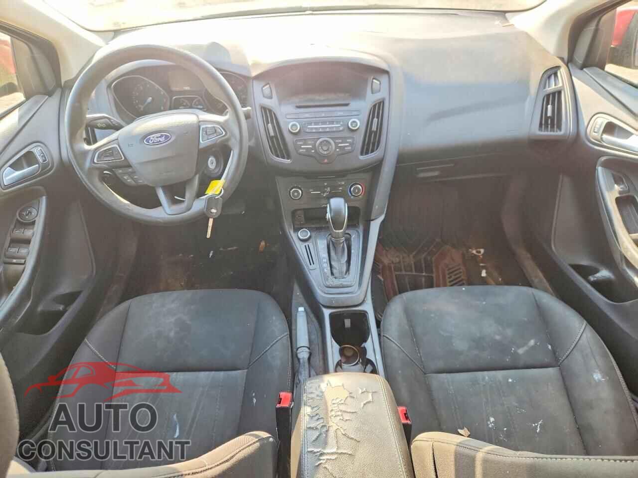 FORD FOCUS 2017 - 1FADP3F29HL322708