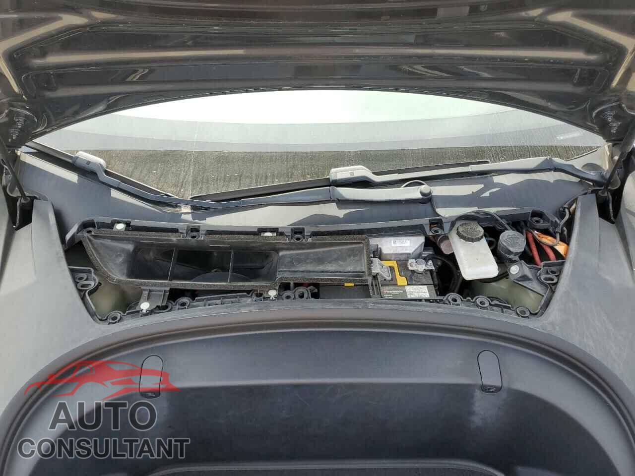 TESLA MODEL 3 2018 - 5YJ3E1EA6JF045274