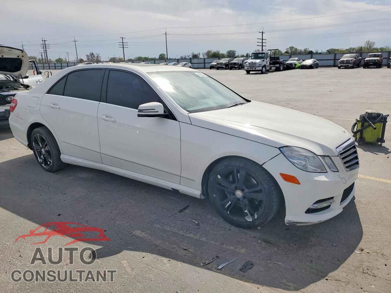 MERCEDES-BENZ E-CLASS 2013 - WDDHF5KB2DA750681