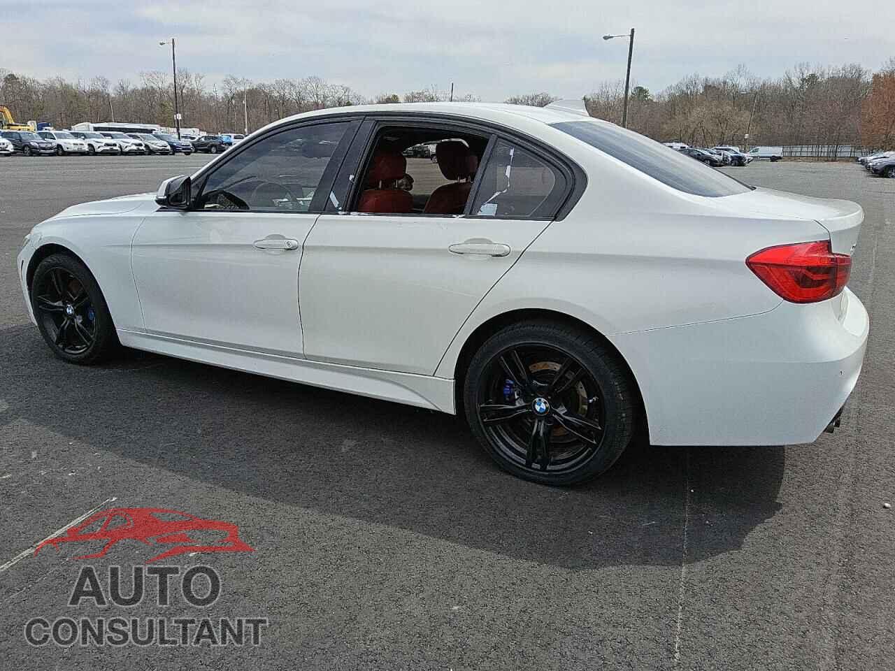 BMW 3 SERIES 2016 - WBA8E3G50GNU03445