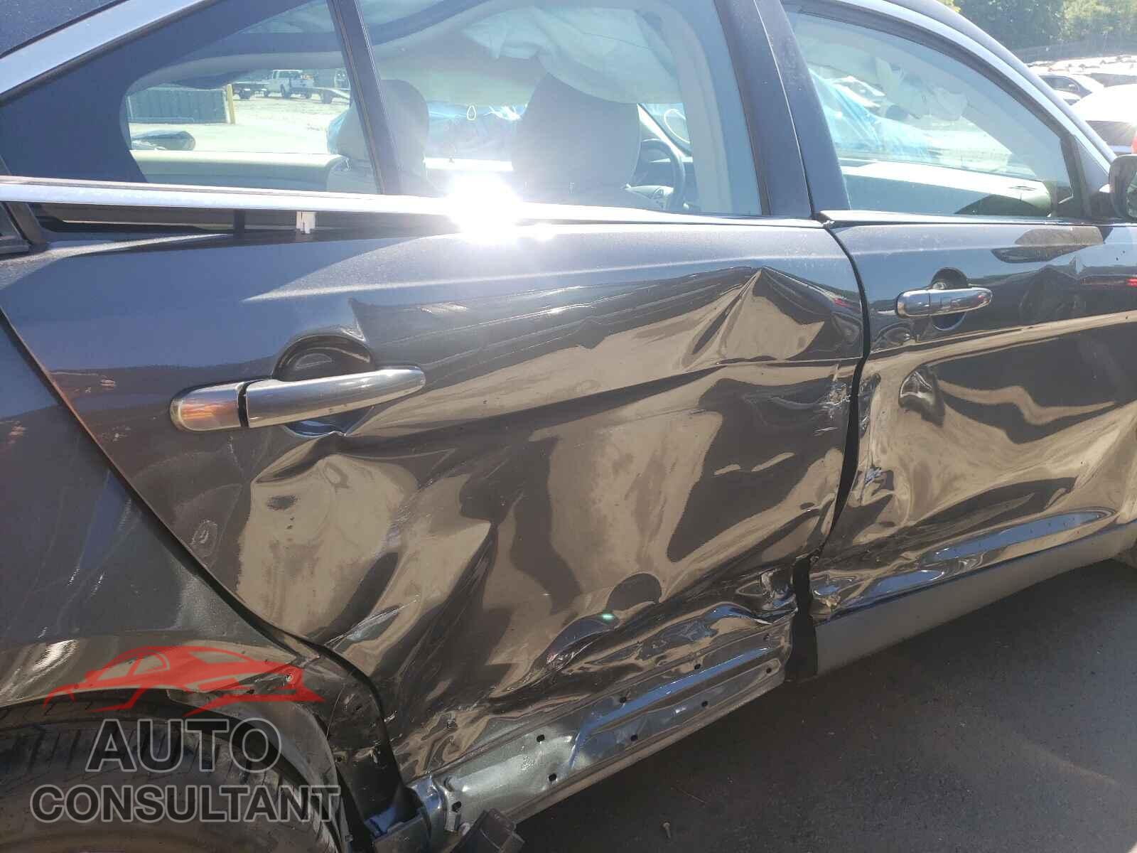 FORD TAURUS 2016 - 1FAHP2E85GG109800