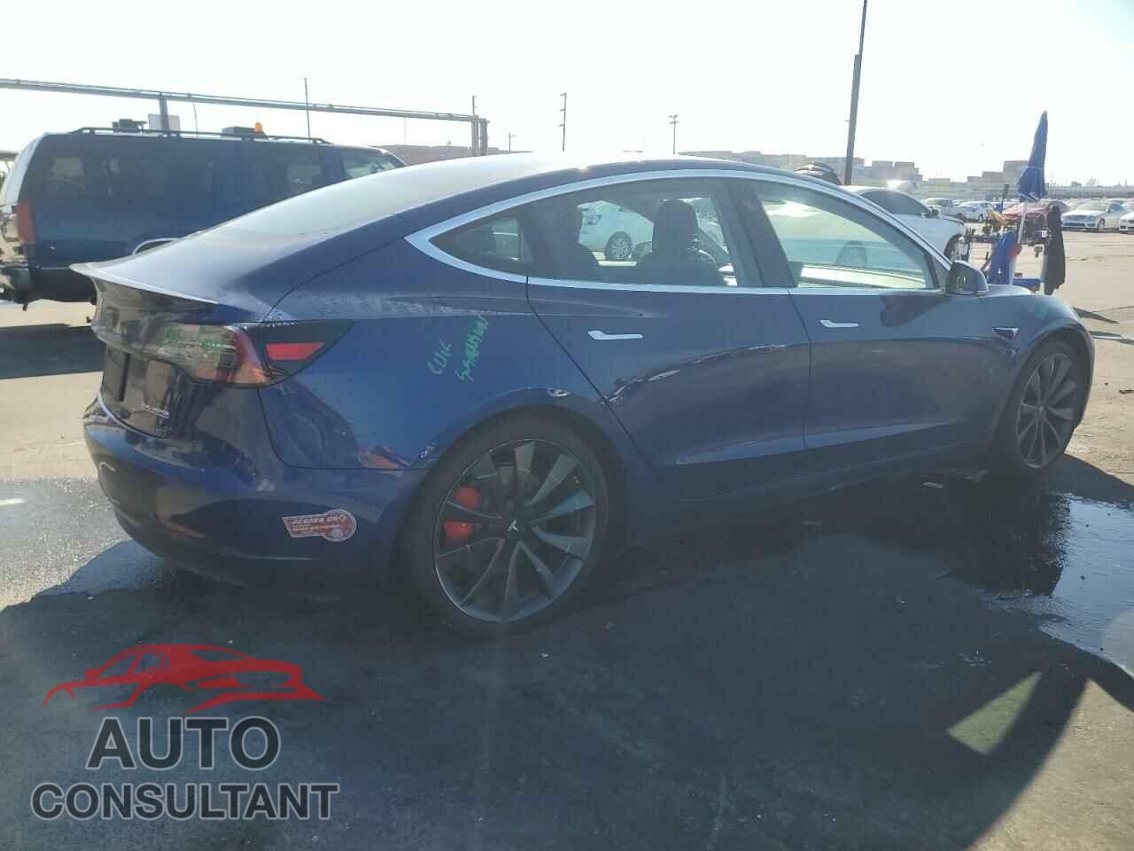 TESLA MODEL 3 2020 - 5YJ3E1EC5LF647085