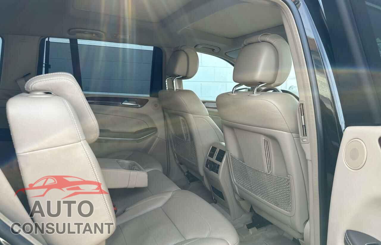 MERCEDES-BENZ GL-CLASS 2015 - 4JGDF7DE3FA456426