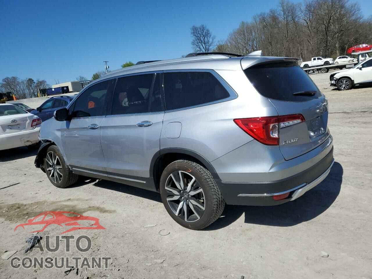 HONDA PILOT 2019 - 5FNYF6H04KB005473