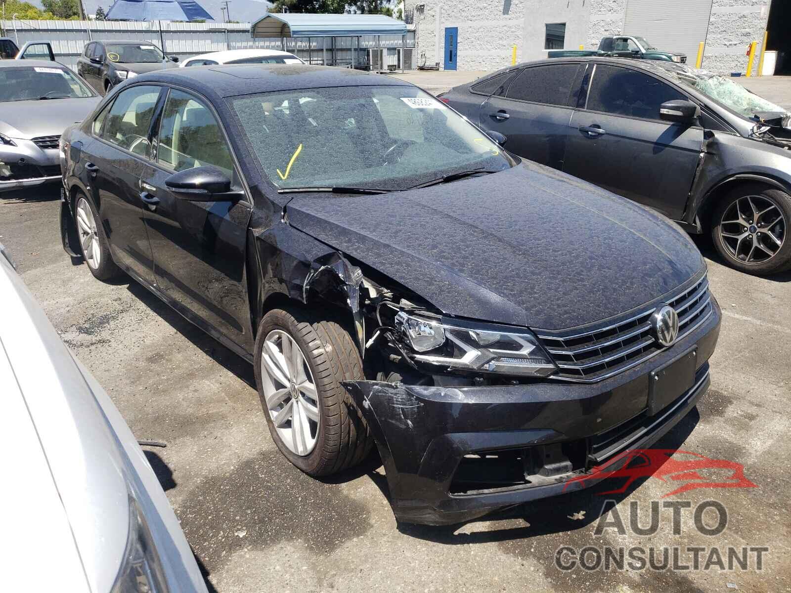 VOLKSWAGEN PASSAT 2019 - 1VWLA7A31KC012295