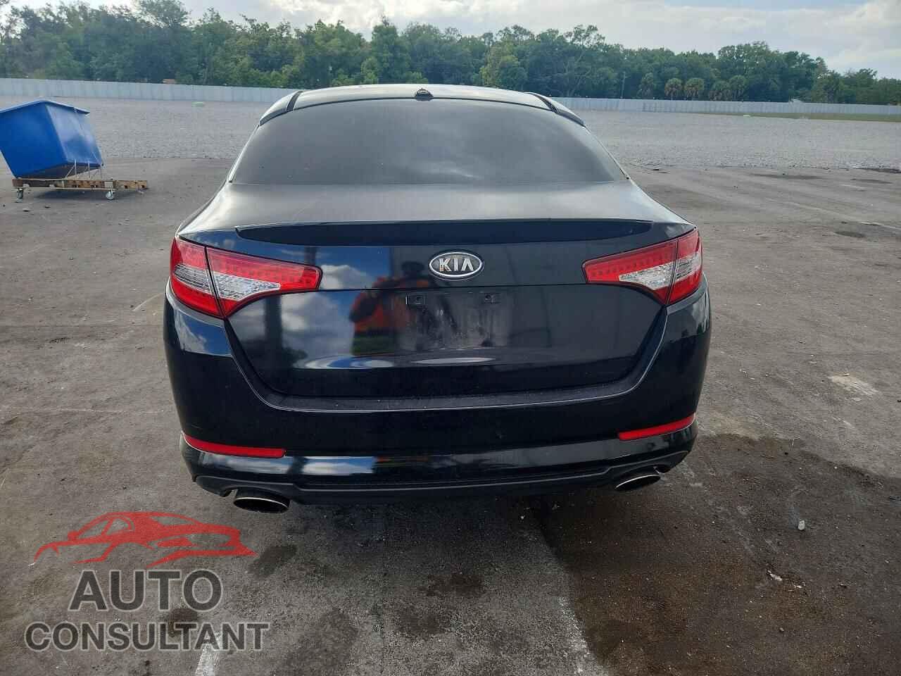 KIA OPTIMA 2011 - KNAGR4A66B5116515