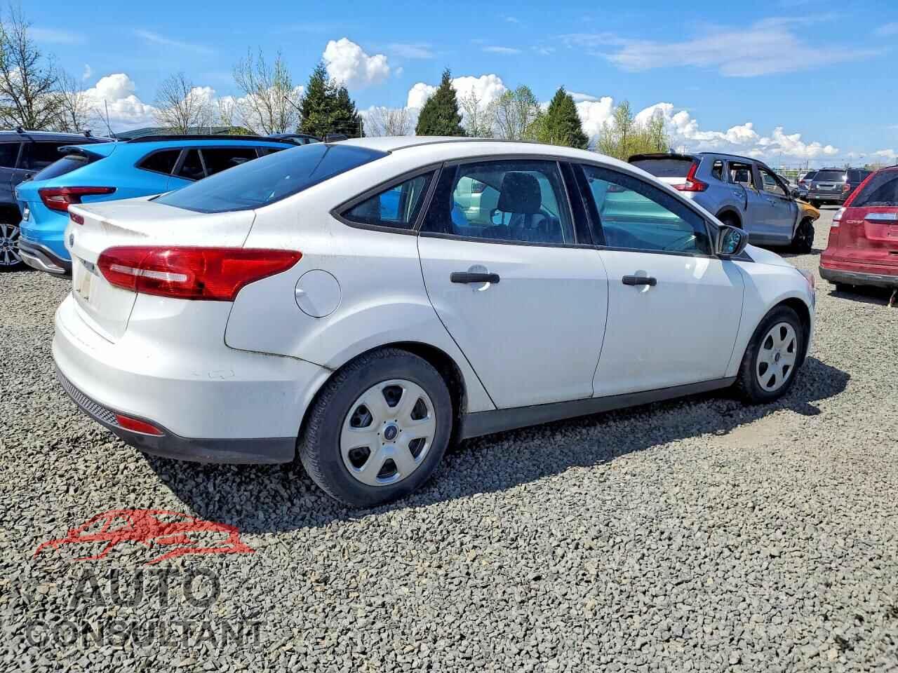 FORD FOCUS 2017 - 1FADP3E28HL329375