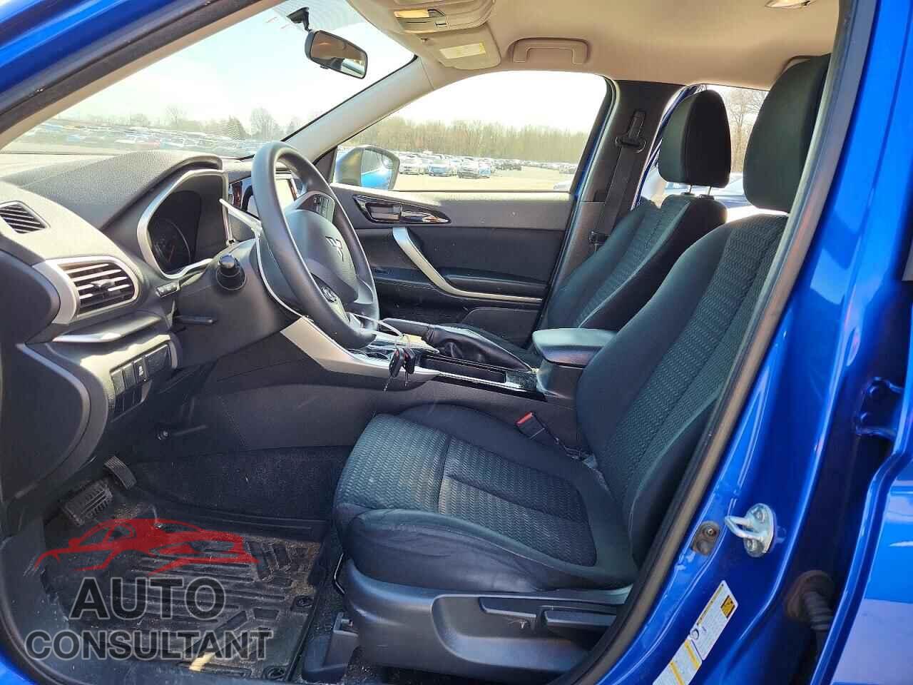 MITSUBISHI ECLIPSE 2018 - JA4AT3AA8JZ040435