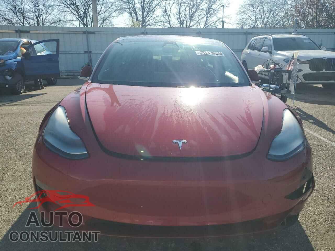 TESLA MODEL 3 2018 - 5YJ3E1EB5JF121513