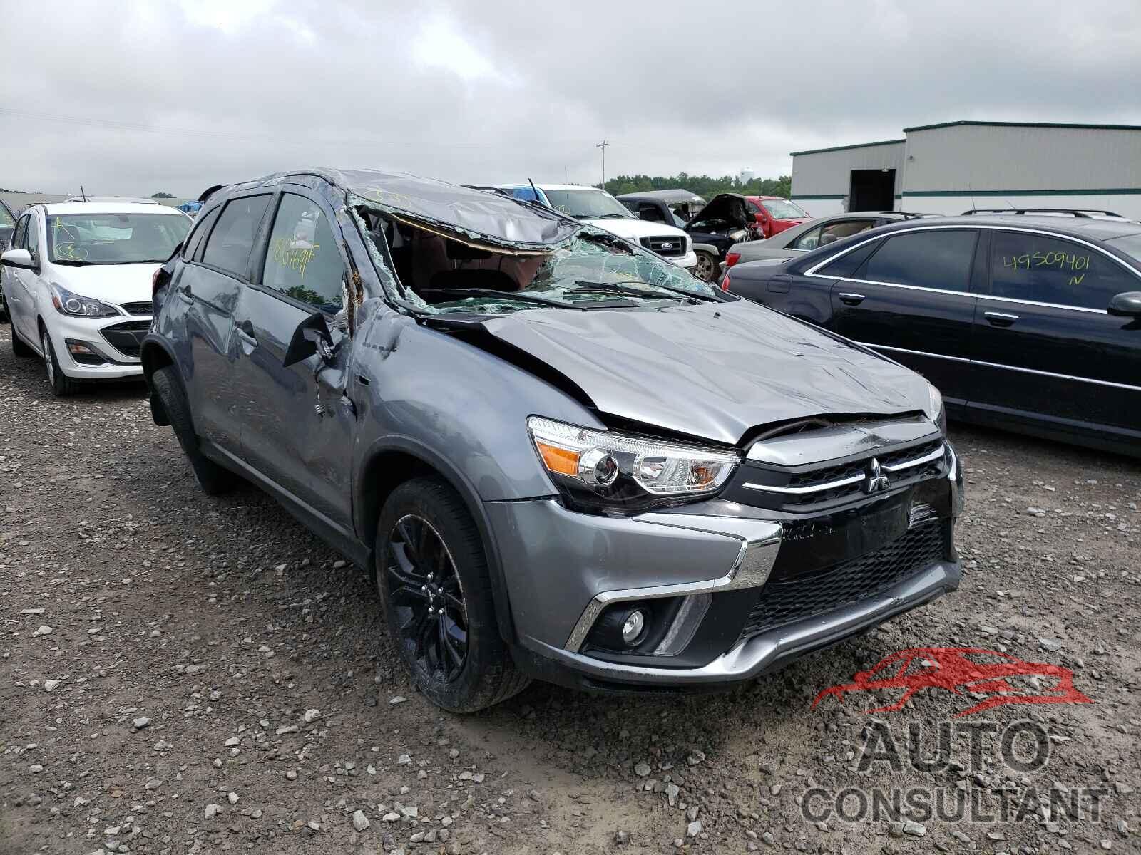 MITSUBISHI OUTLANDER 2019 - JA4AR3AU0KU030909
