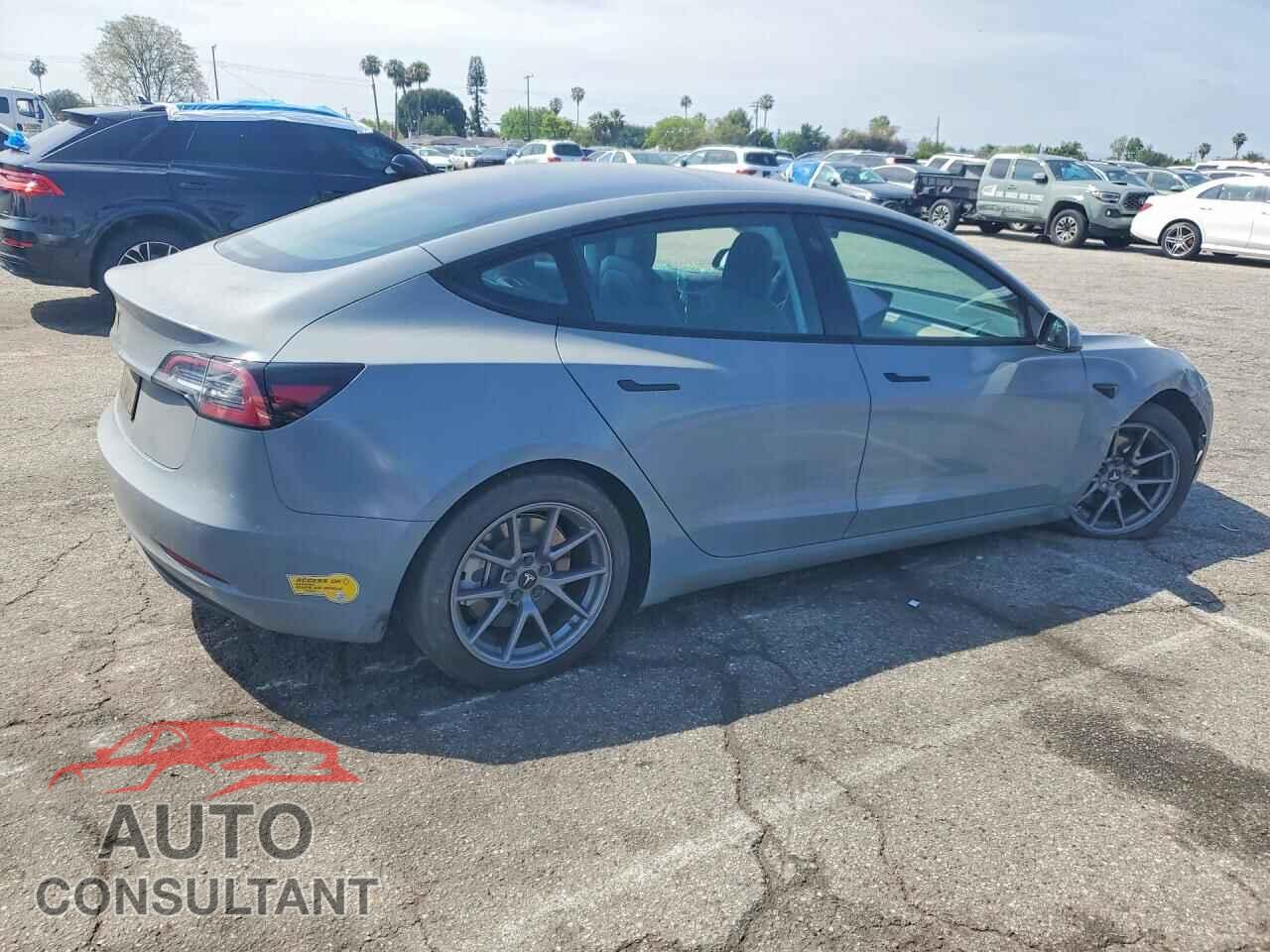 TESLA MODEL 3 2022 - 5YJ3E1EA2NF157253
