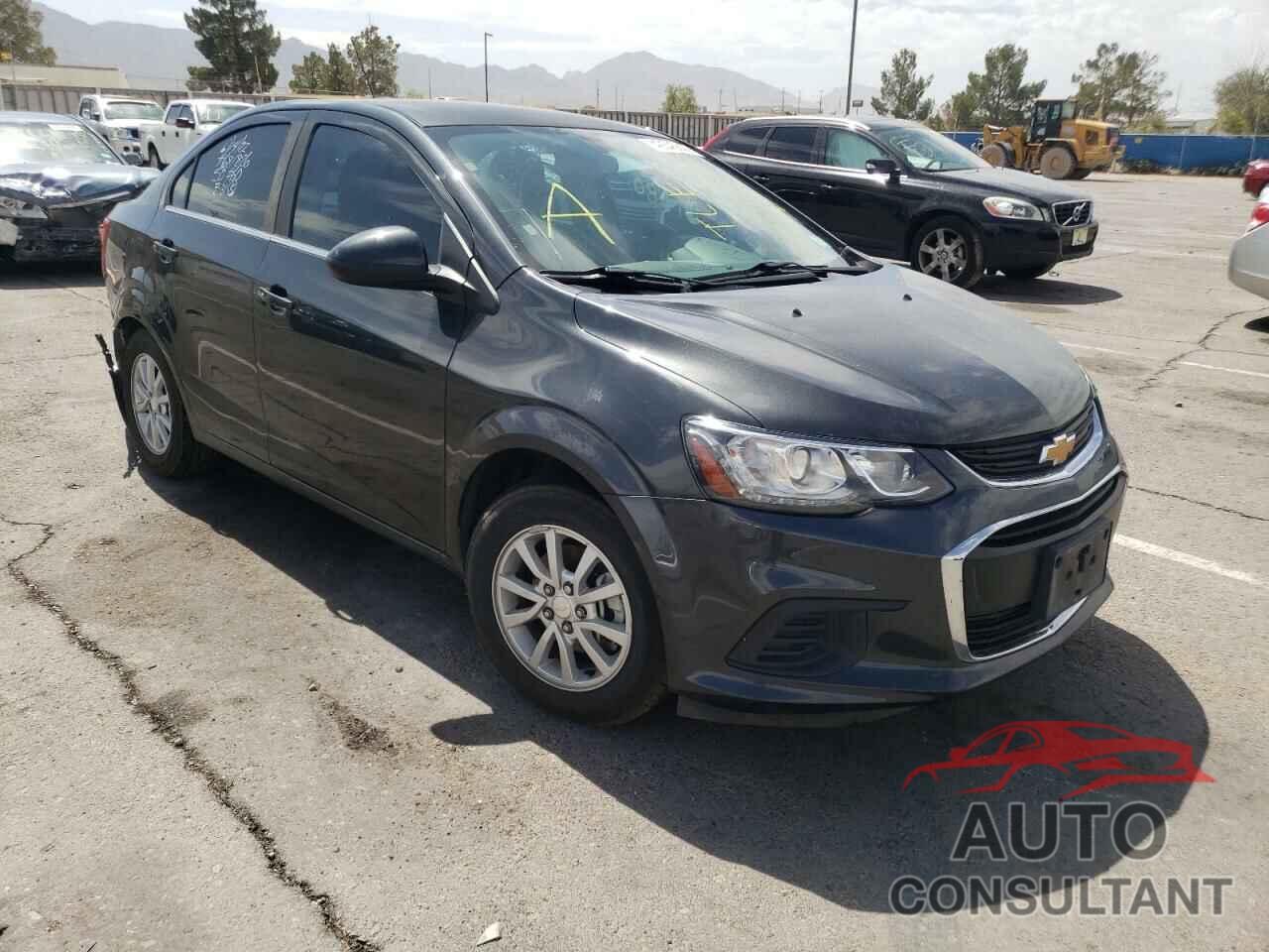 CHEVROLET SONIC 2017 - 1G1JD5SH3H4150240