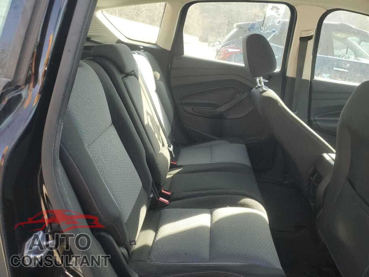 FORD CMAX 2017 - 1FADP5AU6HL118520