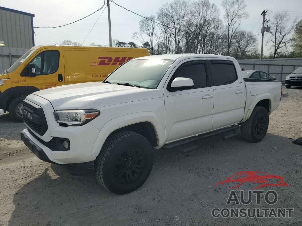 TOYOTA TACOMA 2018 - 3TMCZ5AN4JM142599