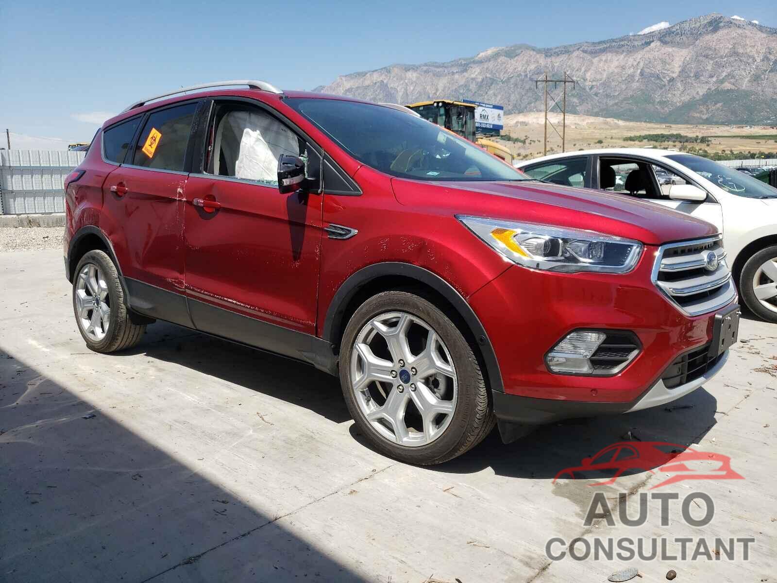 FORD ESCAPE 2019 - 1FMCU9J99KUA63270