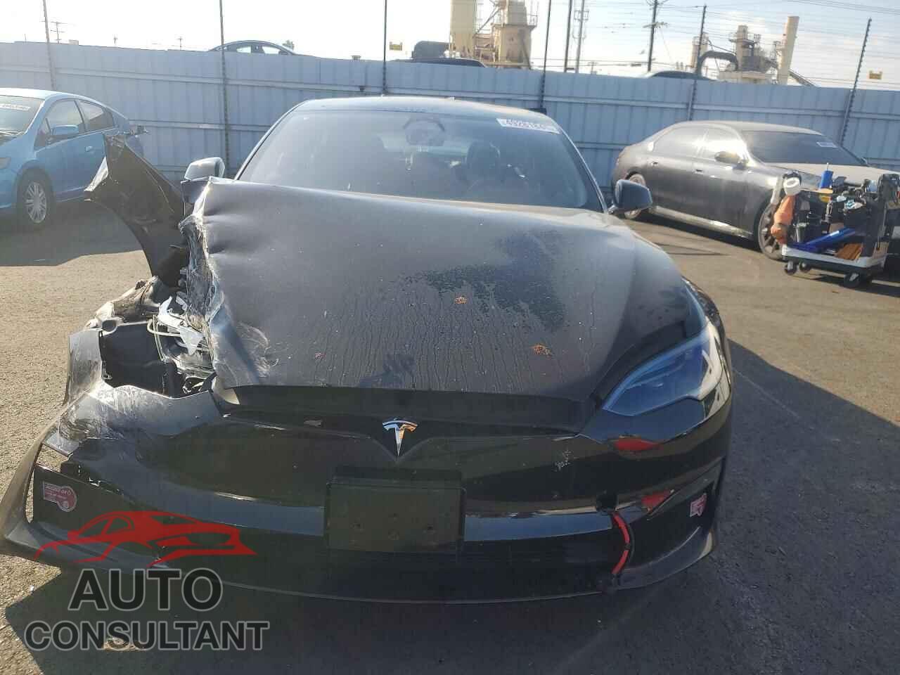 TESLA MODEL S 2023 - 5YJSA1E51PF528660