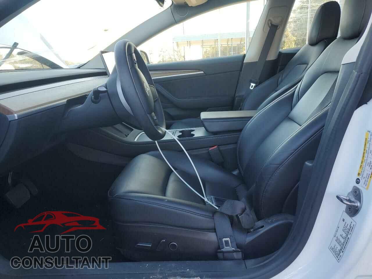 TESLA MODEL 3 2022 - 5YJ3E1EAXNF301955