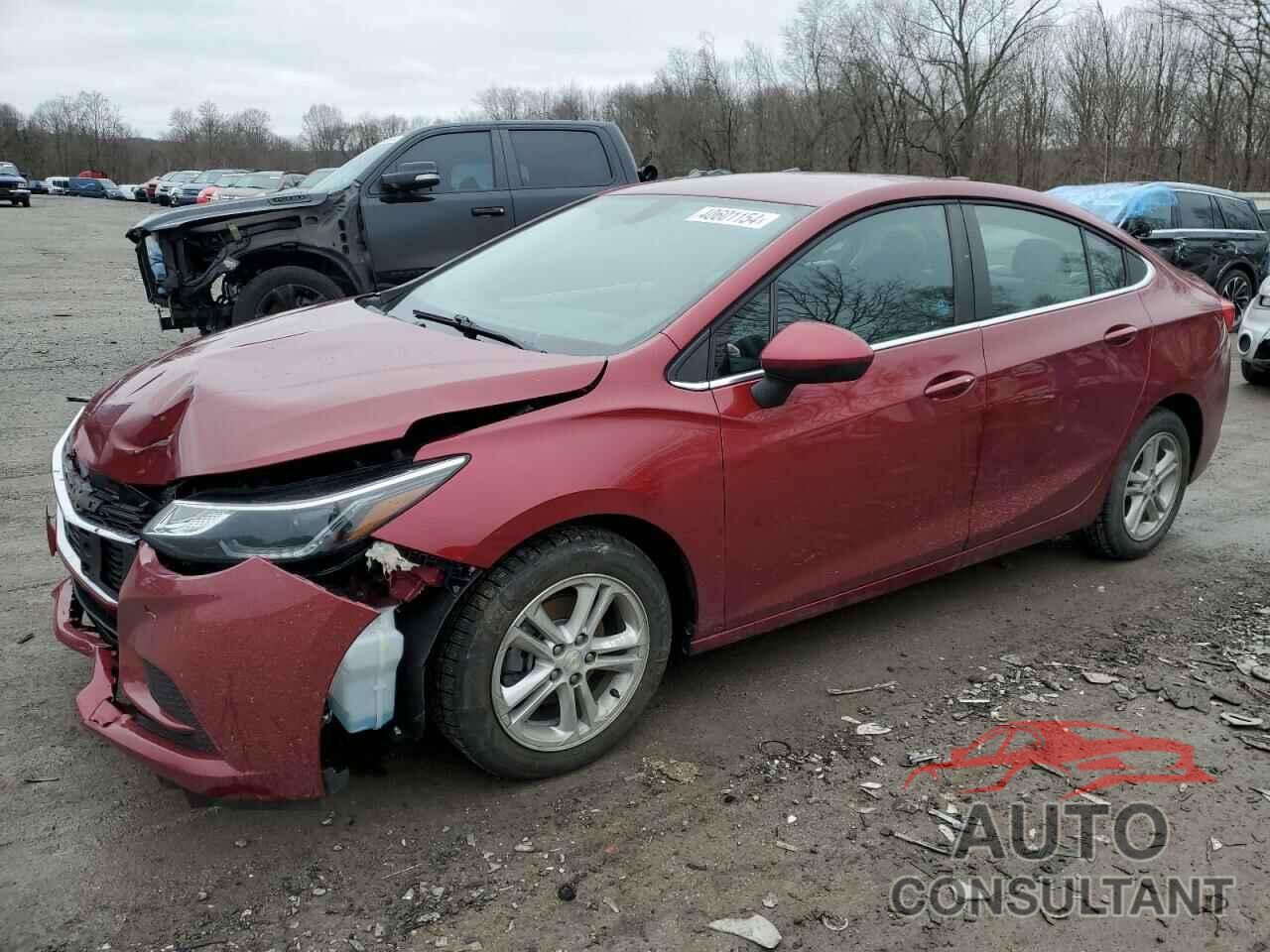 CHEVROLET CRUZE 2018 - 1G1BE5SM3J7247523