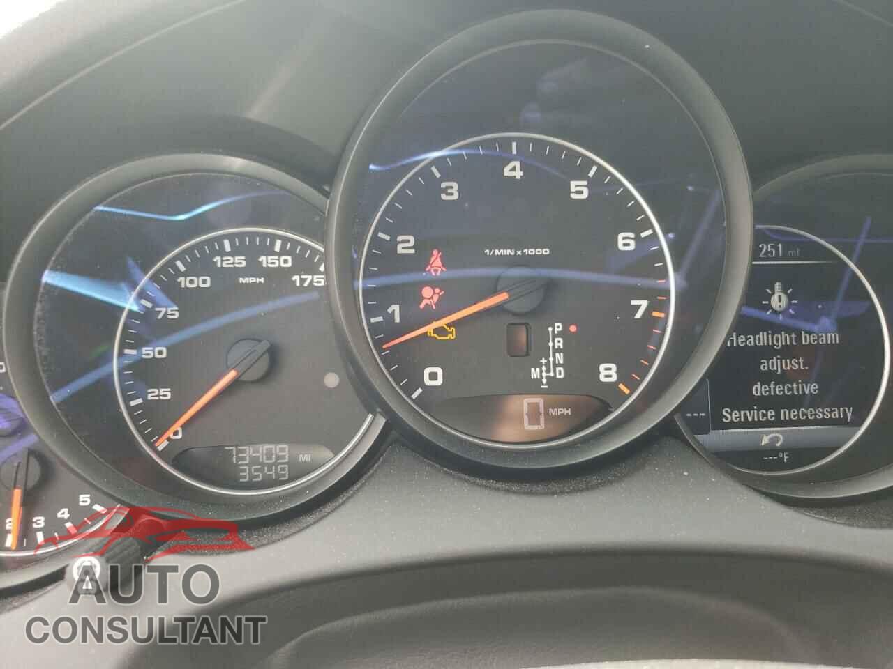 PORSCHE CAYENNE 2017 - WP1AA2A28HKA84516