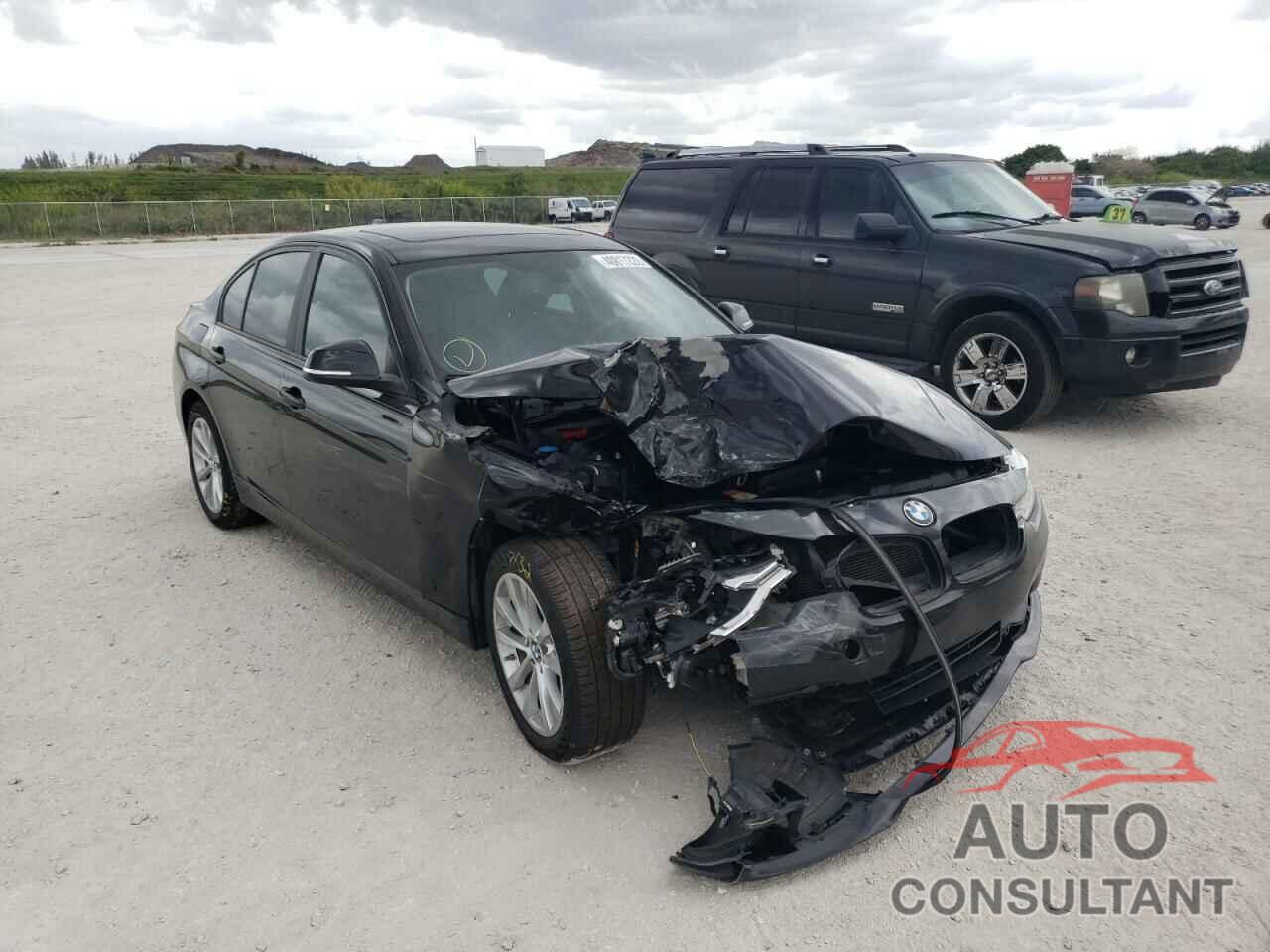 BMW 3 SERIES 2017 - WBA8E1G5XHNU15026