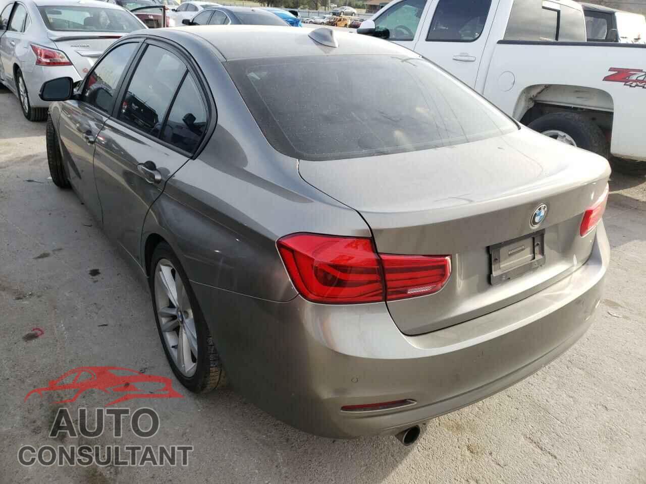BMW 3 SERIES 2016 - WBA8E1G50GNU10903