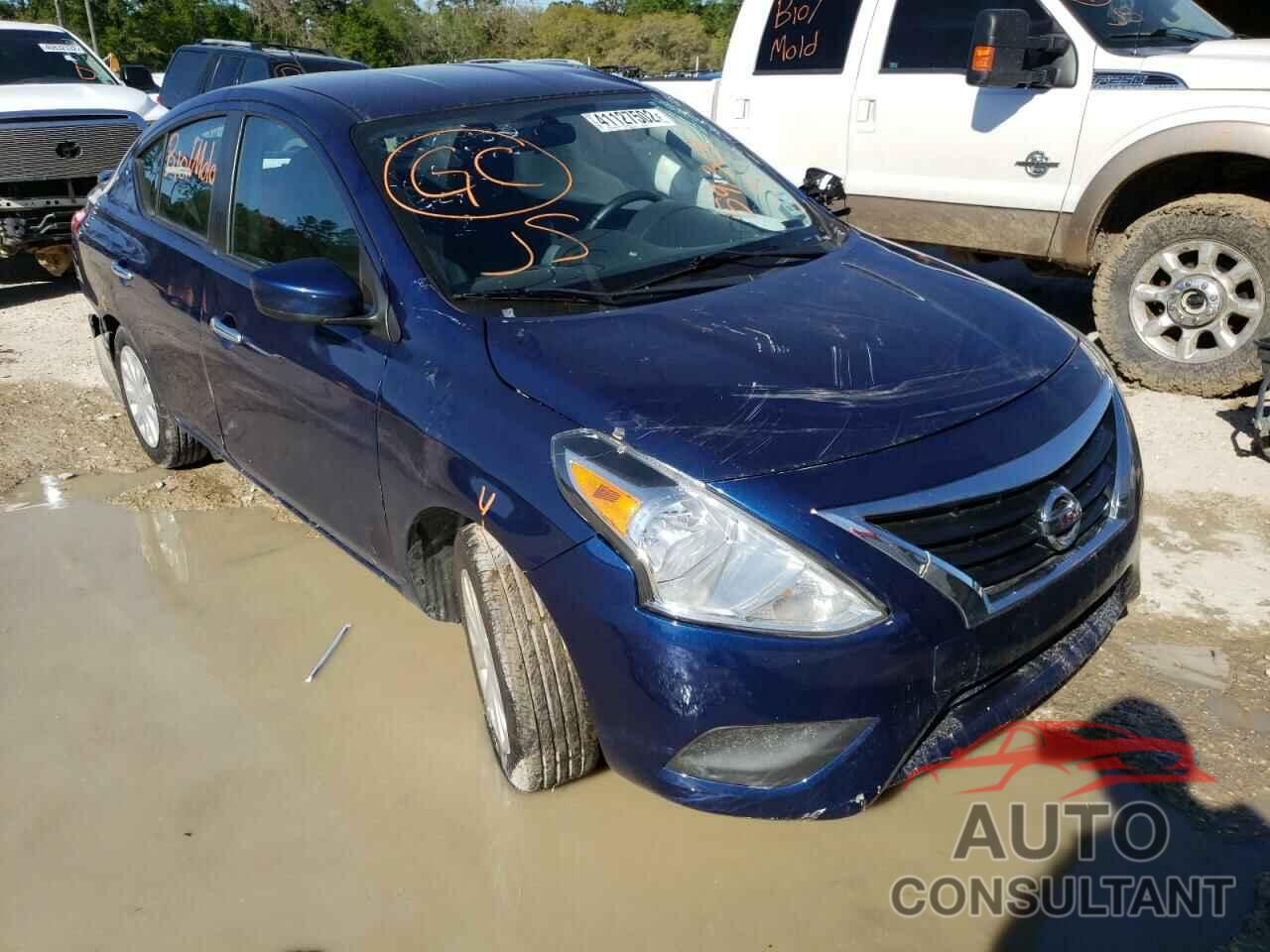 NISSAN VERSA 2019 - 3N1CN7AP8KL856870