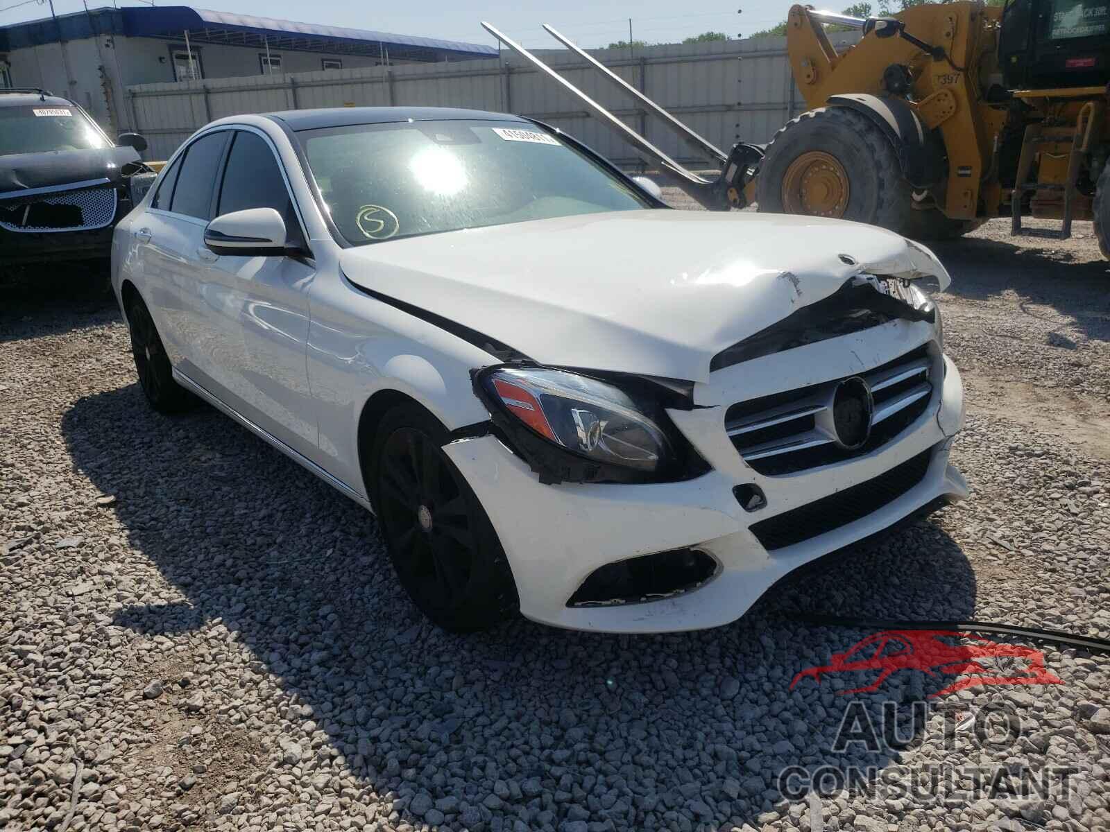 MERCEDES-BENZ C CLASS 2016 - 55SWF4JBXGU151115