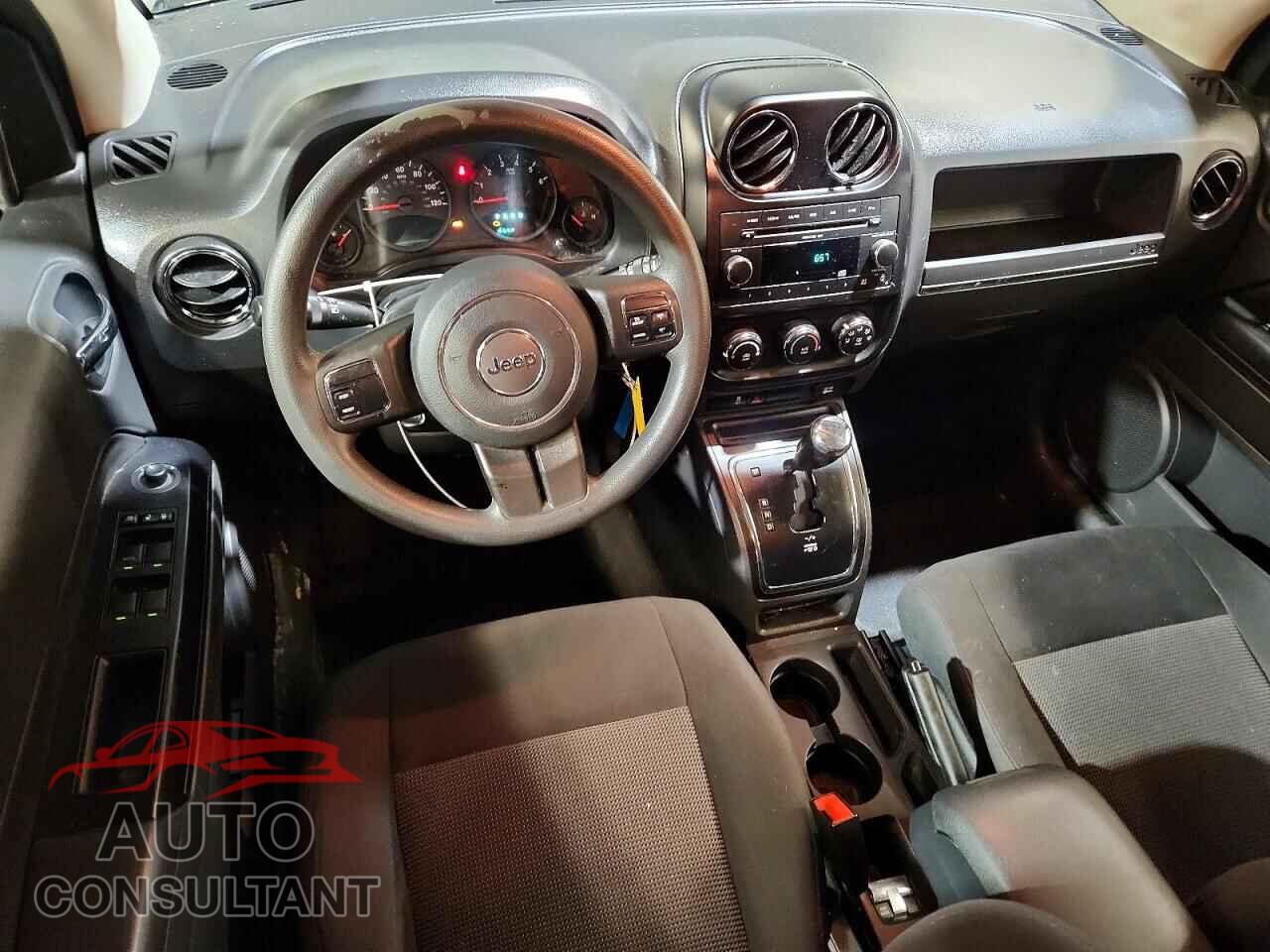 JEEP COMPASS 2011 - 1J4NF1FB5BD244736
