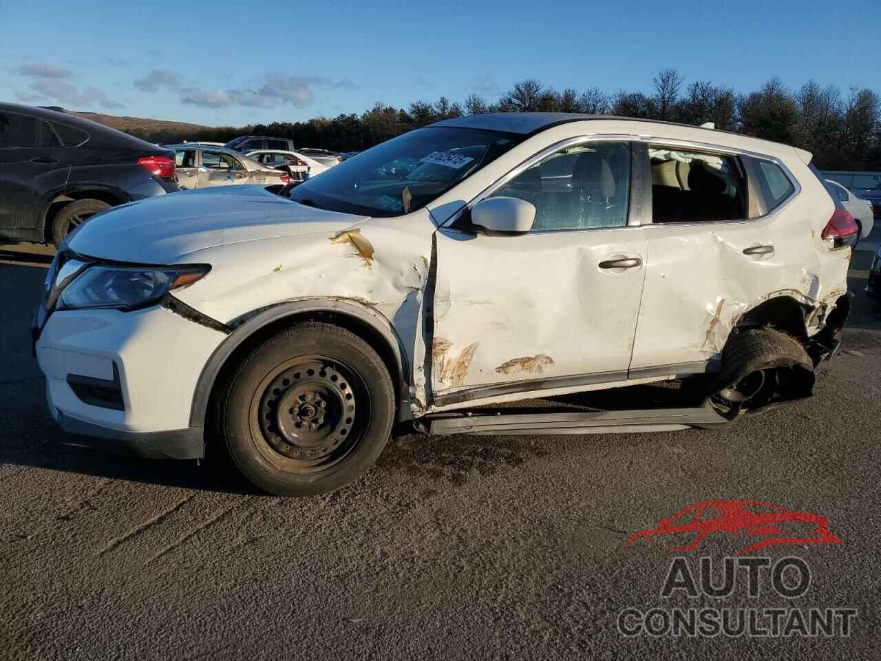 NISSAN ROGUE 2018 - KNMAT2MV2JP529701
