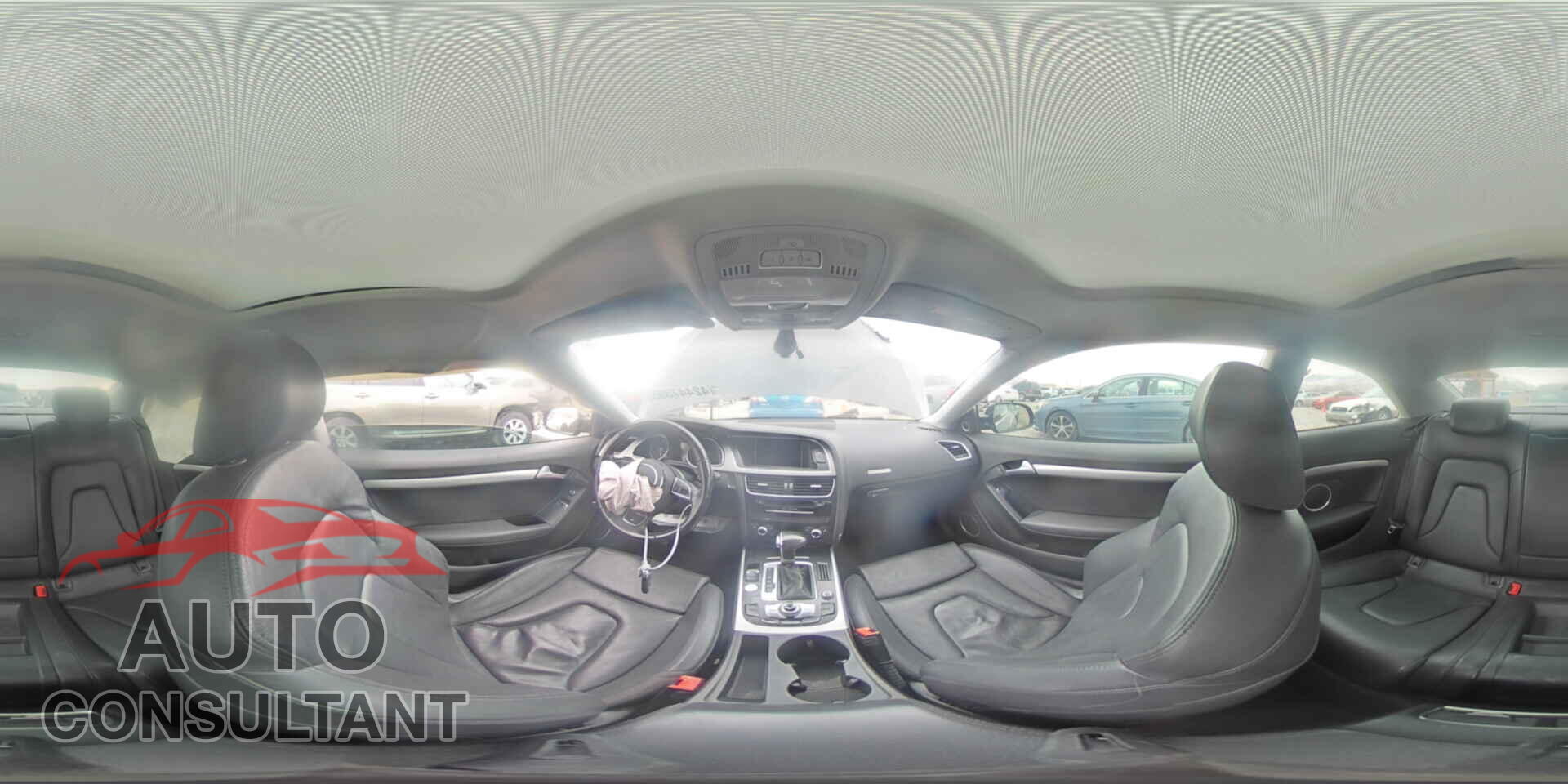 AUDI A5 2013 - WAUVFAFR8DA000910
