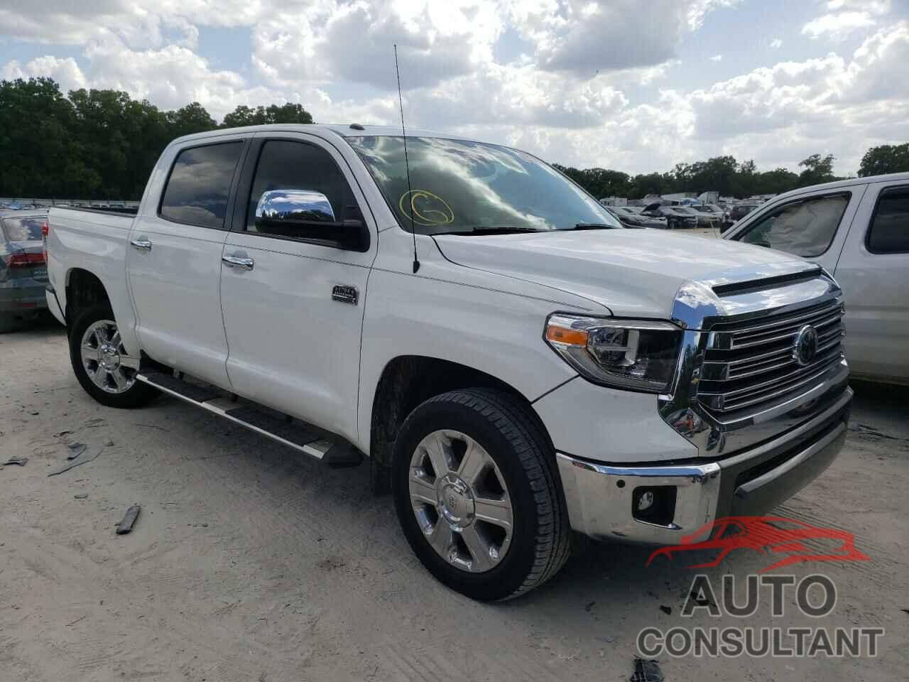 TOYOTA TUNDRA 2019 - 5TFAY5F11KX817904