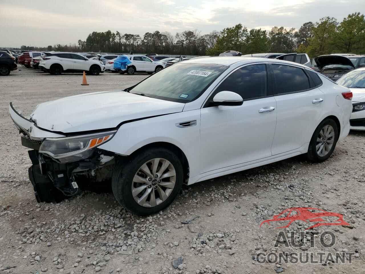 KIA OPTIMA 2018 - 5XXGU4L33JG206218