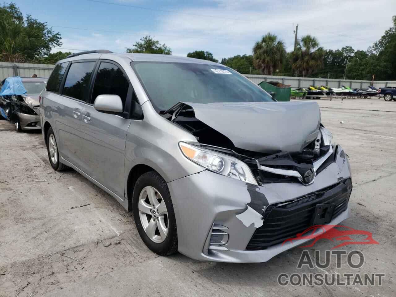 TOYOTA SIENNA 2018 - 5TDKZ3DC9JS905775