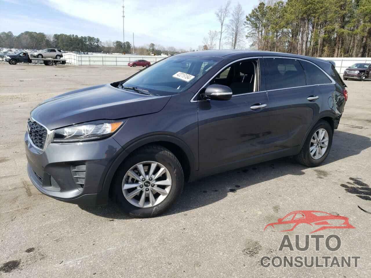 KIA SORENTO 2019 - 5XYPG4A55KG441857