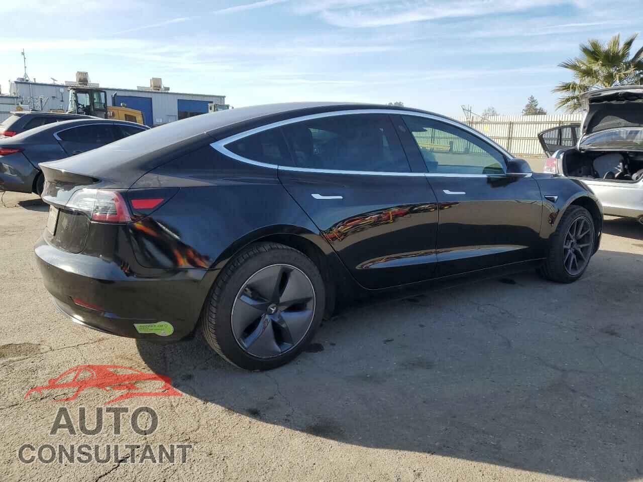TESLA MODEL 3 2019 - 5YJ3E1EA7KF344872