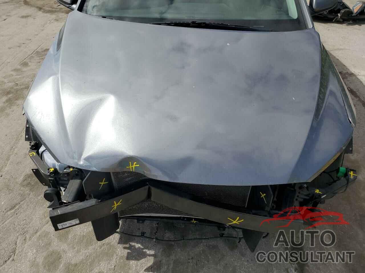 HYUNDAI ELANTRA 2018 - 5NPD84LF5JH259993