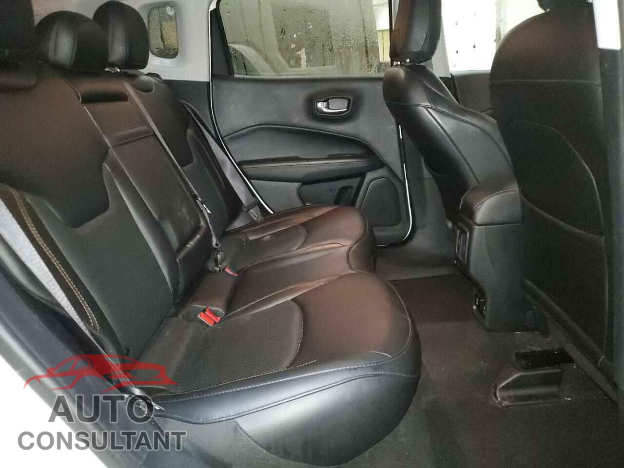 JEEP COMPASS 2019 - 3C4NJDCB4KT842109