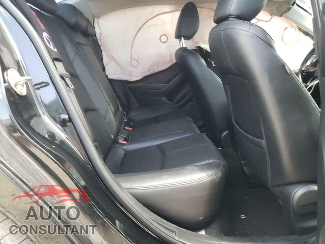 MAZDA 3 2017 - 3MZBN1V75HM115480