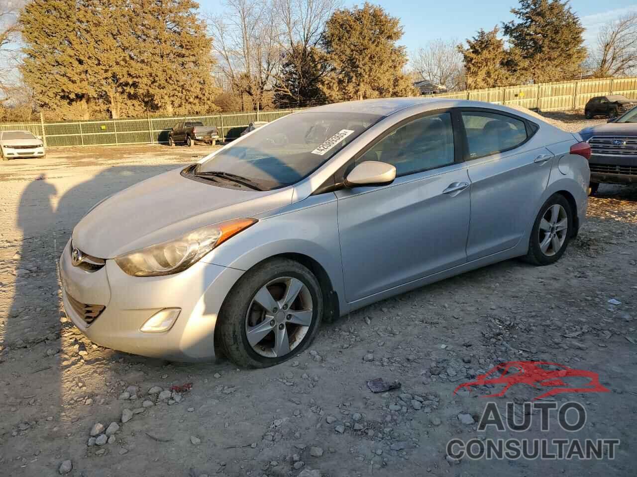 HYUNDAI ELANTRA 2013 - 5NPDH4AE6DH396956