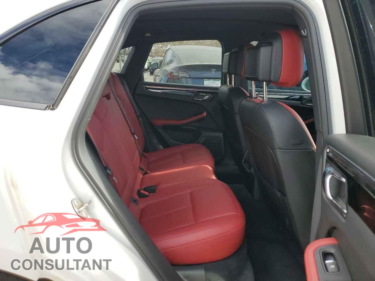 PORSCHE MACAN 2017 - WP1AB2A56HLB10130