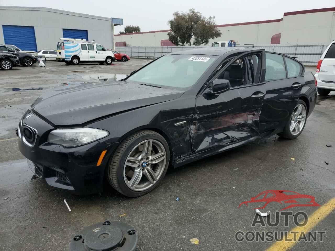 BMW 5 SERIES 2013 - WBAFR7C50DC826588